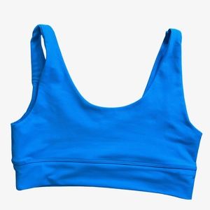 OCEAN Size Small UPF 30+ Sports Bra Scoop Neck & Back Seamless Royal Blue NEW